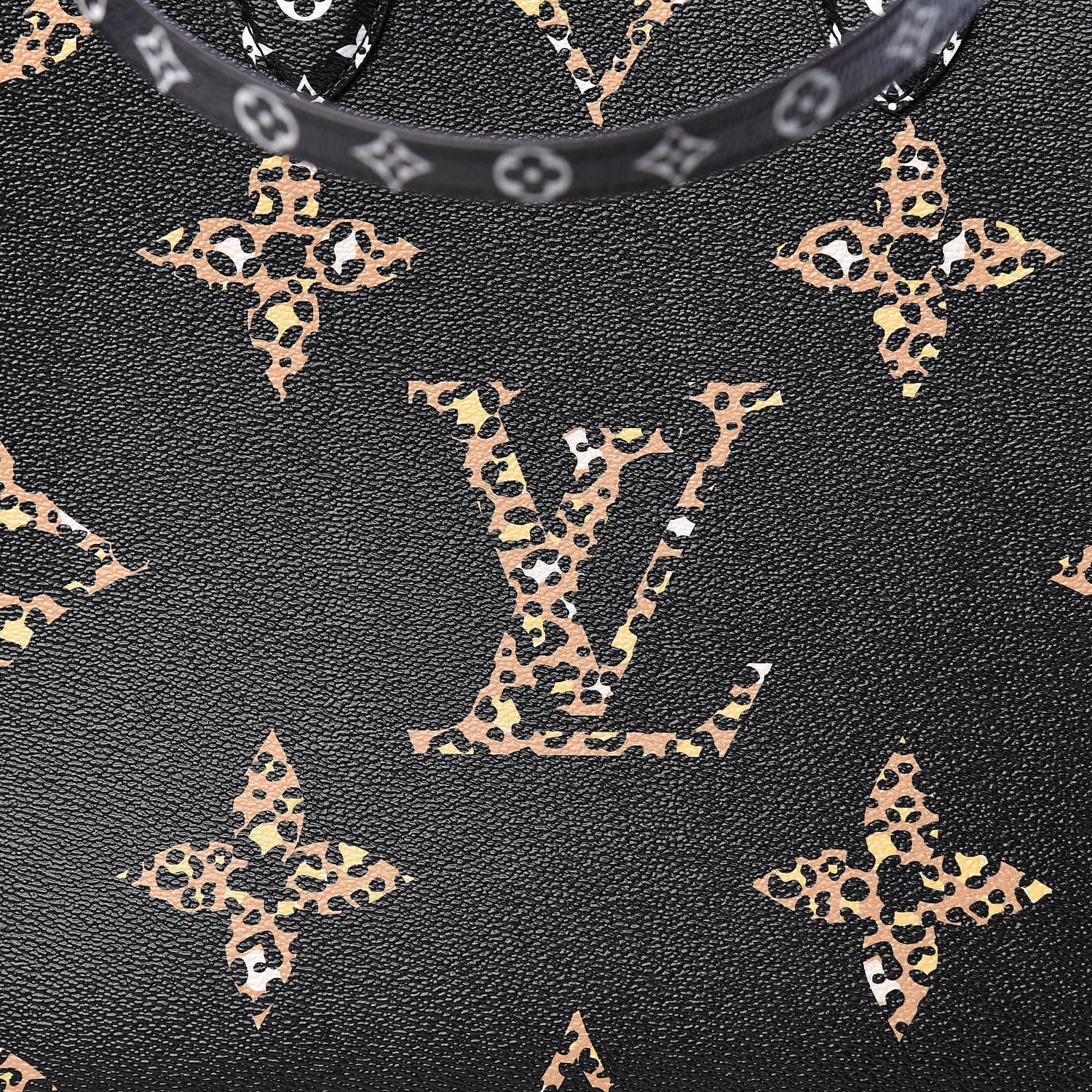 Louis Vuitton Monogram Giant Jungle Onthego GM Black 9 of 9