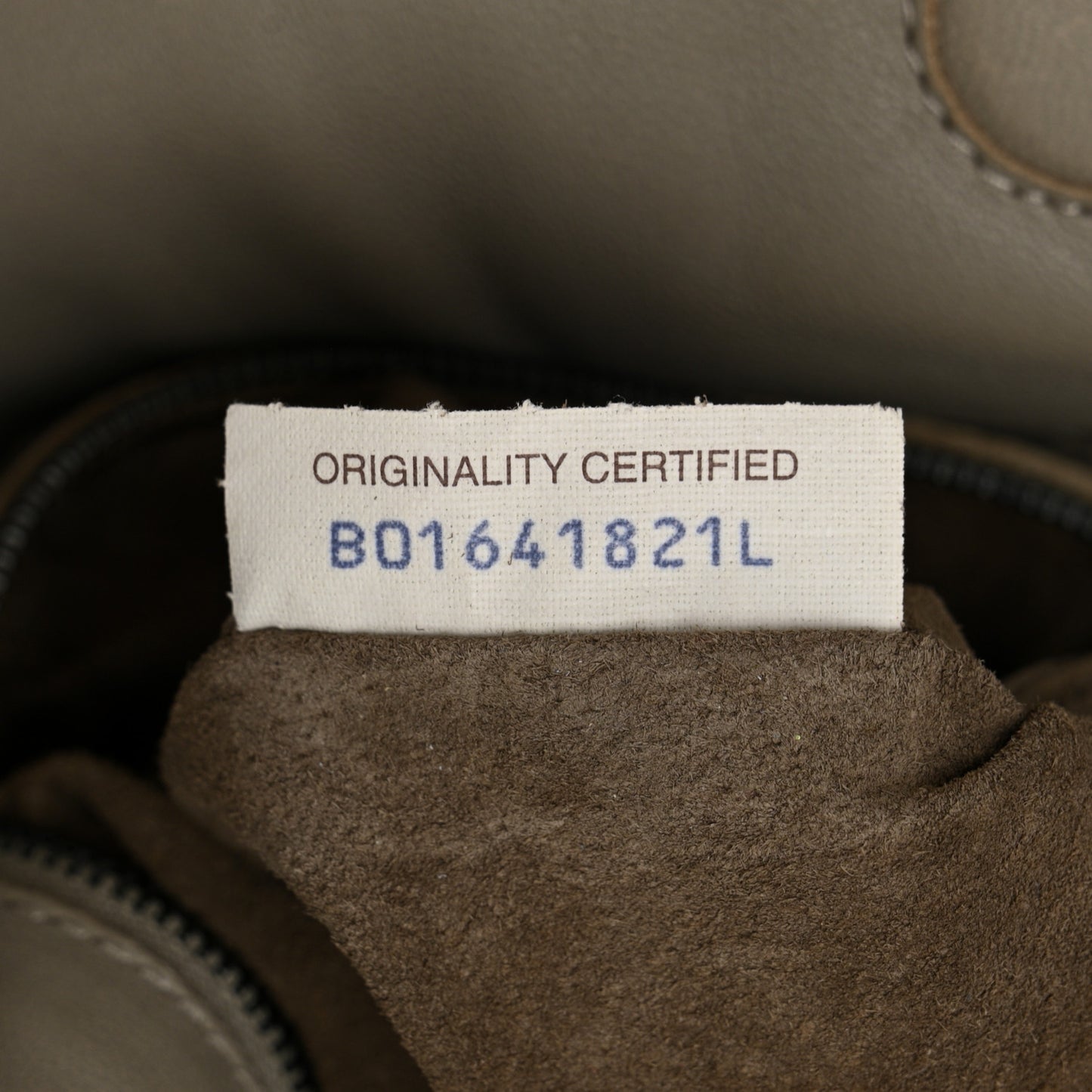 Nappa Intrecciato Medium Campana Hobo Light Grey