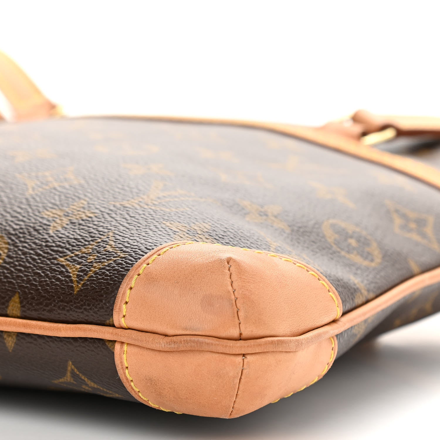Louis Vuitton Monogram Sac Coussin GM 10 of 15