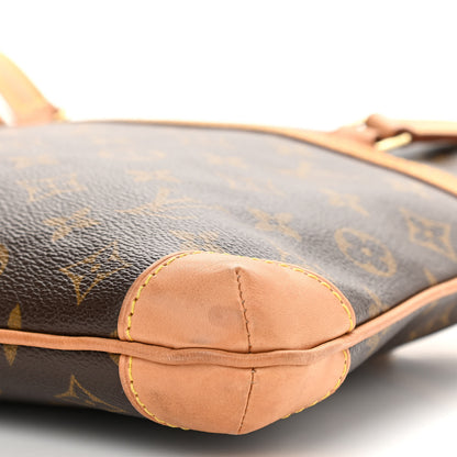 Louis Vuitton Monogram Sac Coussin GM 10 of 15