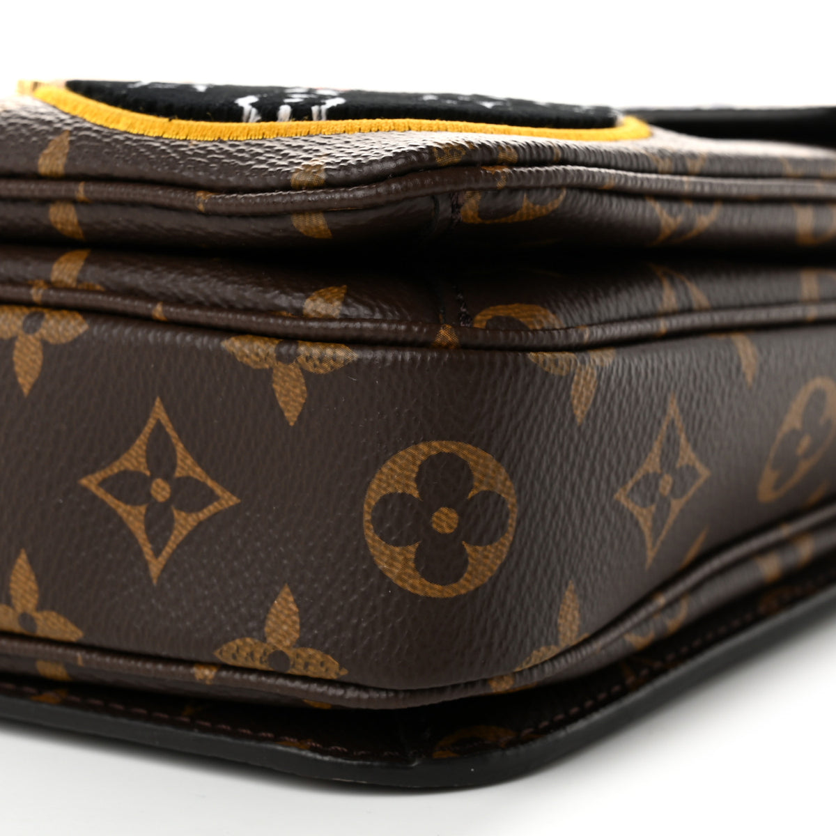 Monogram Patches Pochette Metis