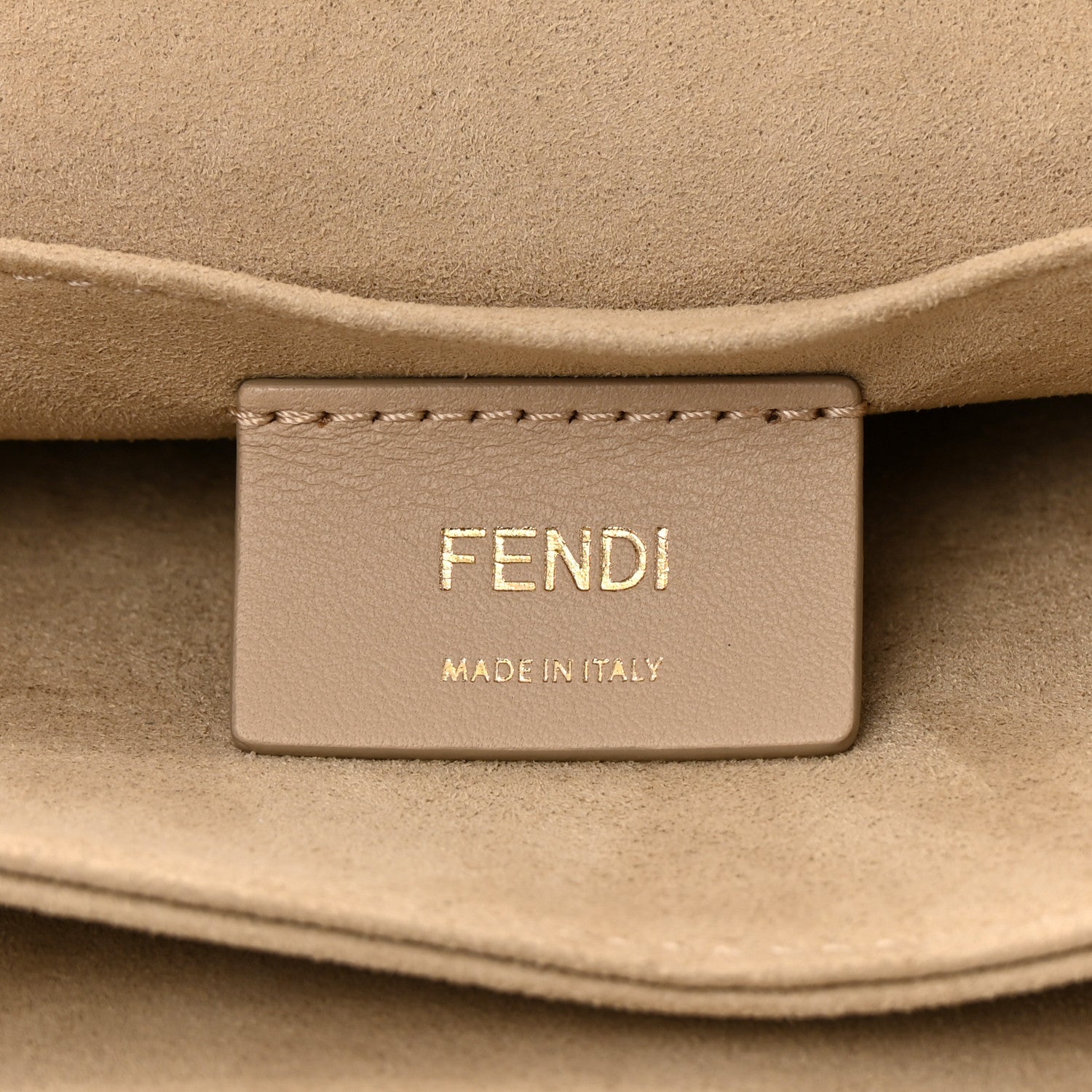 Fendi Vitello Liberty Bi-Color FF 1974 Embossed Chain Strap Kan U Shoulder Bag Black Maya 6 of 10