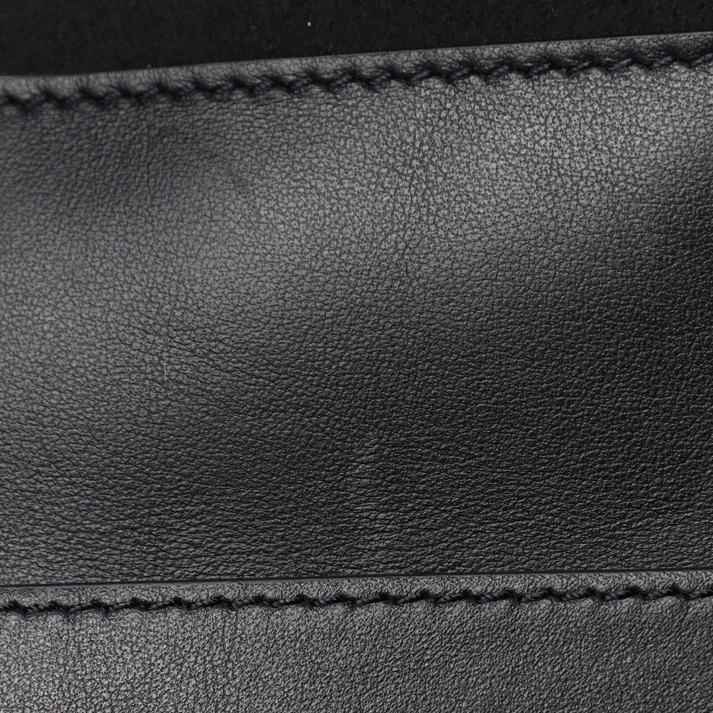 Smooth Calfskin Lock Antigona Shopper Tote Black