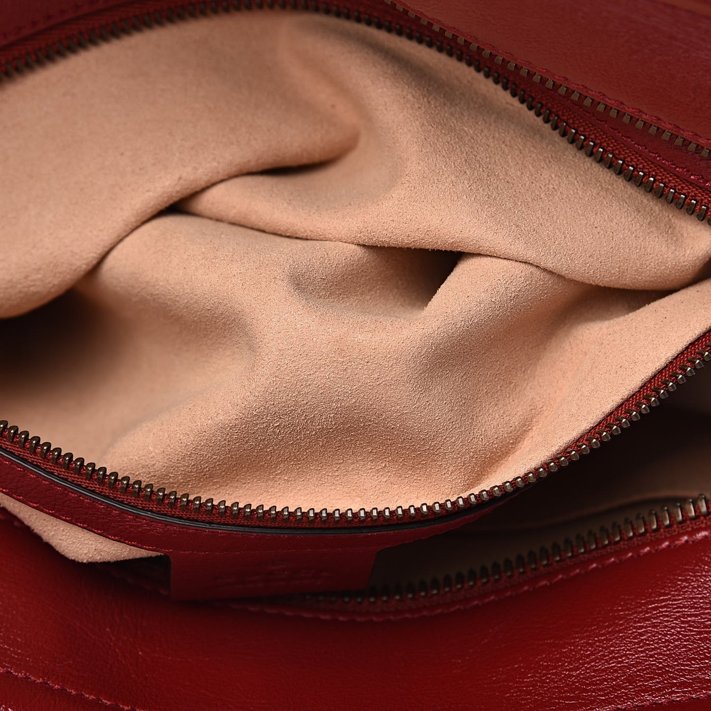 Azalea Calfskin Matelasse Medium GG Marmont Slim Tote Romantic Cerise