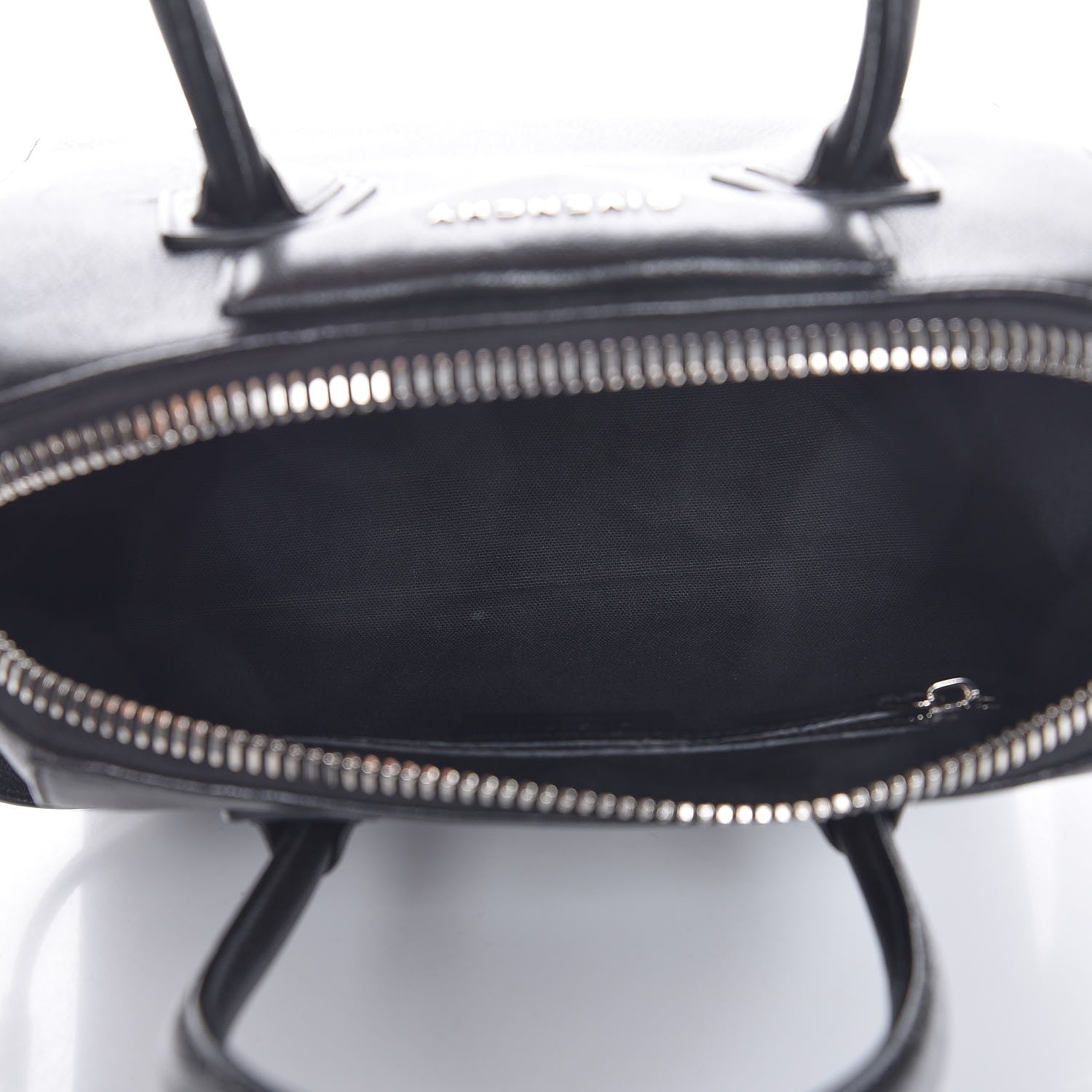 Givenchy Sugar Goatskin Small Antigona Black 5 of 7
