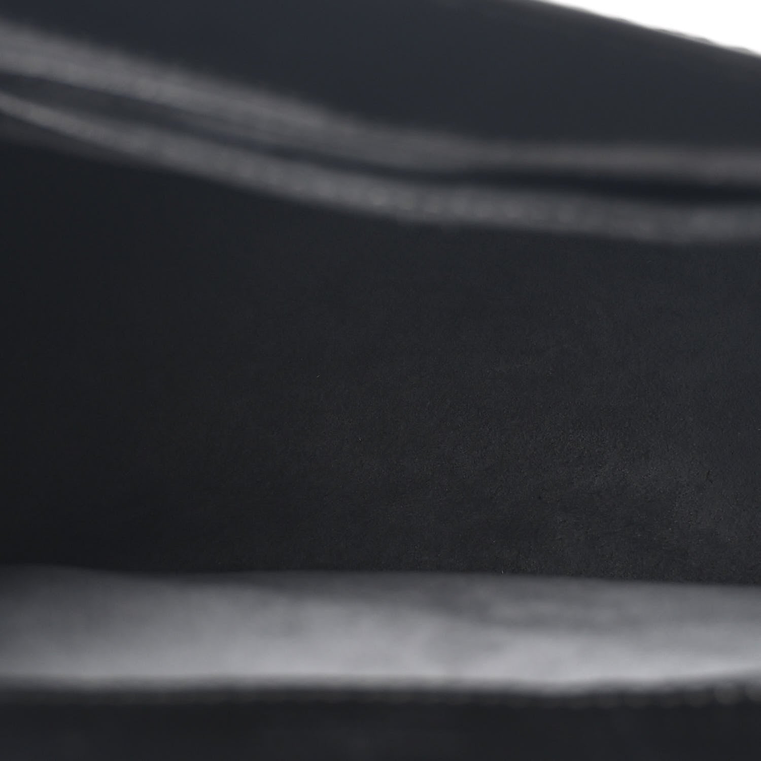 Louis Vuitton Epi Cluny Black 5 of 12