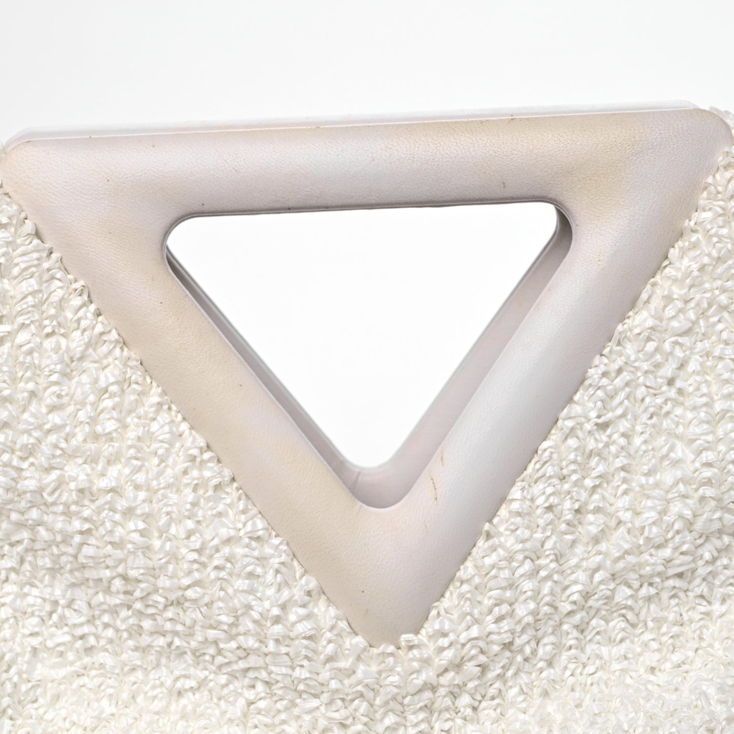 Boucle Curly Raffia The Point Triangle Bag Chalk