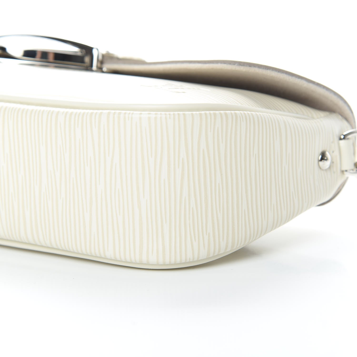 Louis Vuitton Epi Montaigne Clutch Ivory 10 of 10