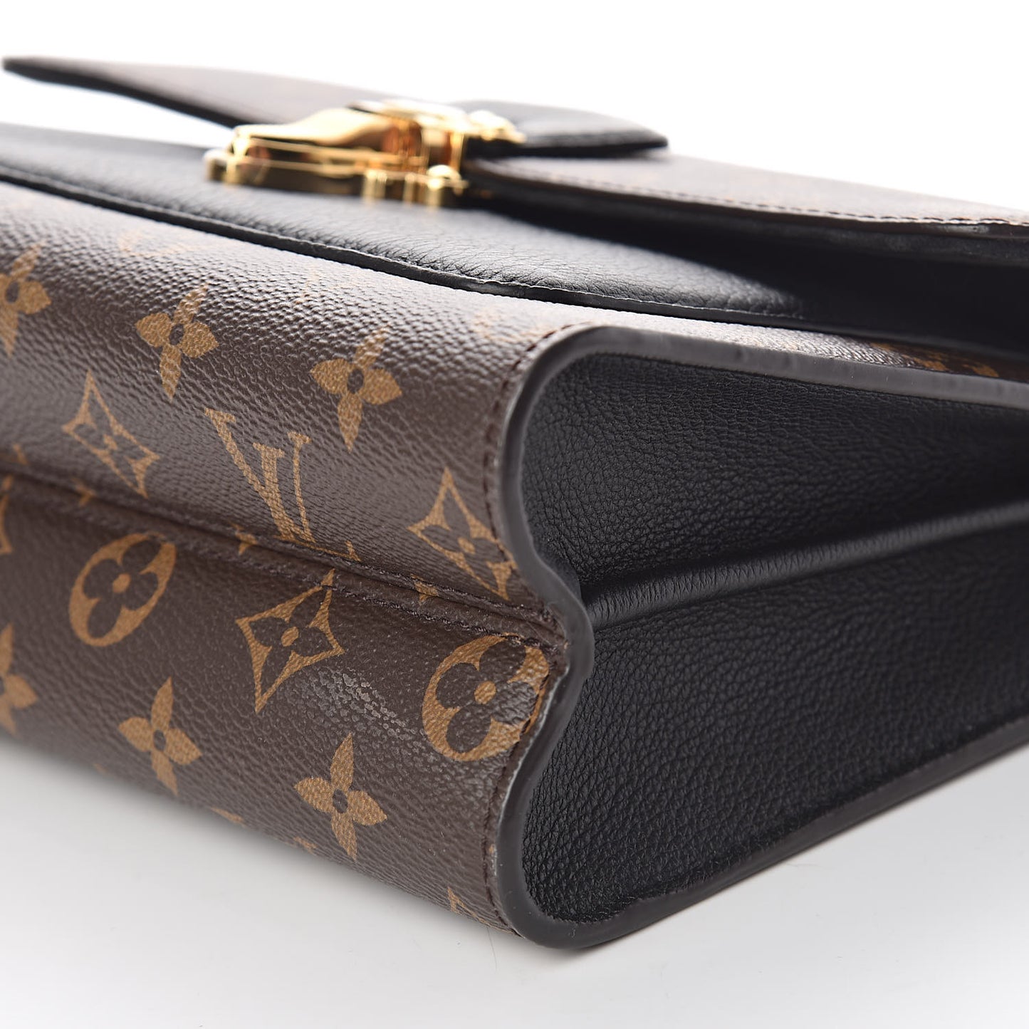 Monogram Victoire Black