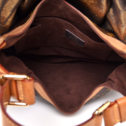 Louis Vuitton Monogram Kalahari GM 5 of 9