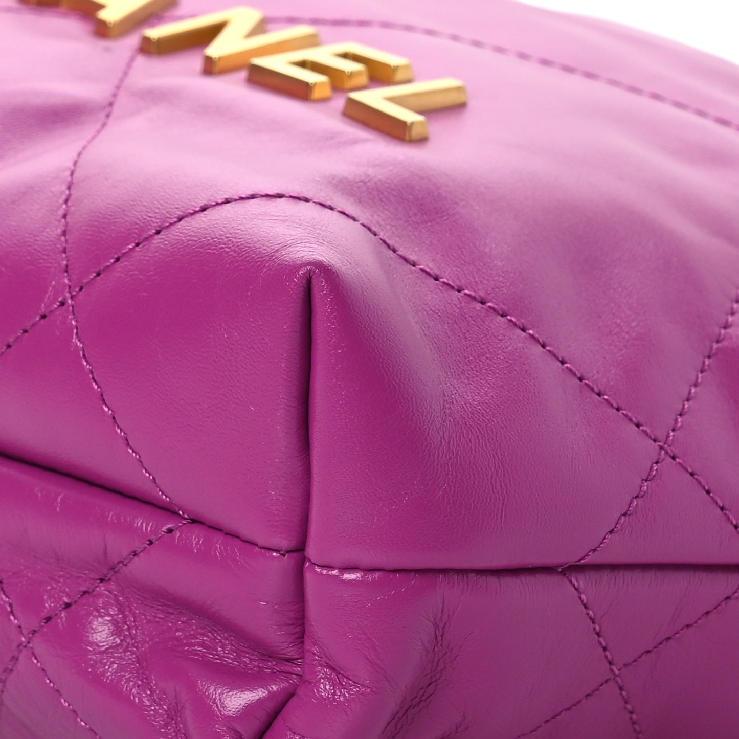 Shiny Calfskin Quilted Mini Chanel 22 Purple
