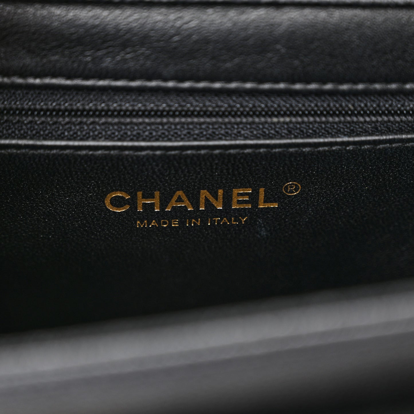 Caviar Quilted Small Business Affinity Flap Black