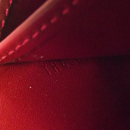 Louis Vuitton Vernis Sarah Wallet Pomme D'Amour 7 of 7