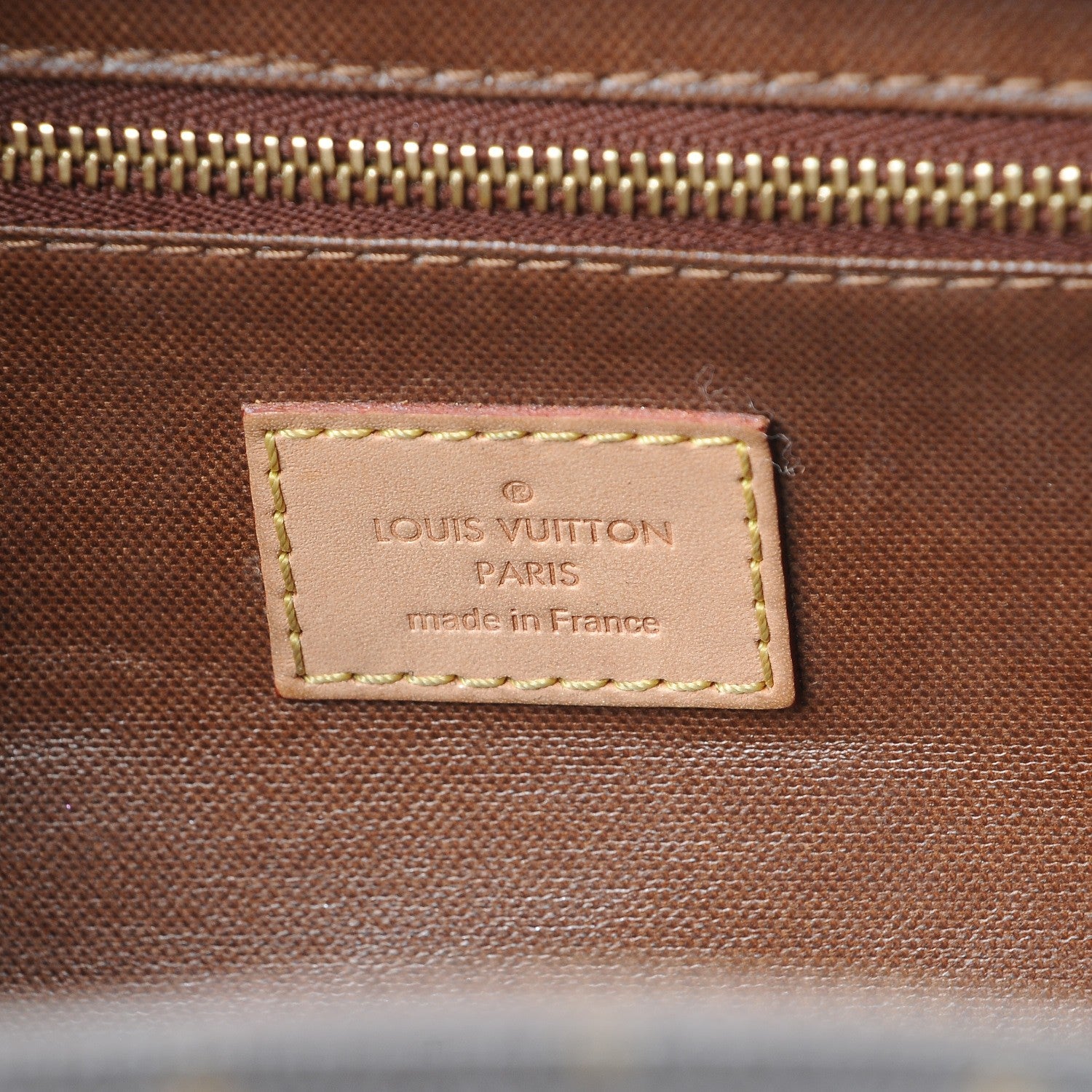 Louis Vuitton Monogram King Size Toiletry Bag 6 of 10