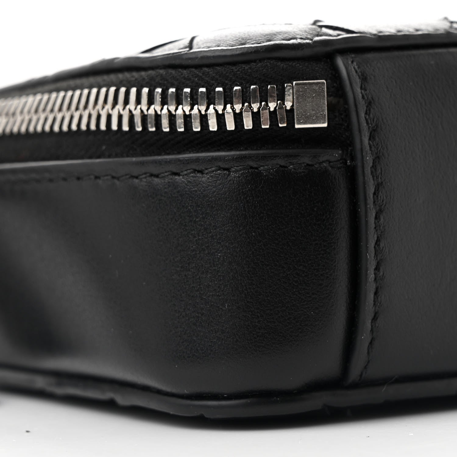 Bottega Veneta Nappa Intrecciato Getaway Phone Pouch Black 8 of 9