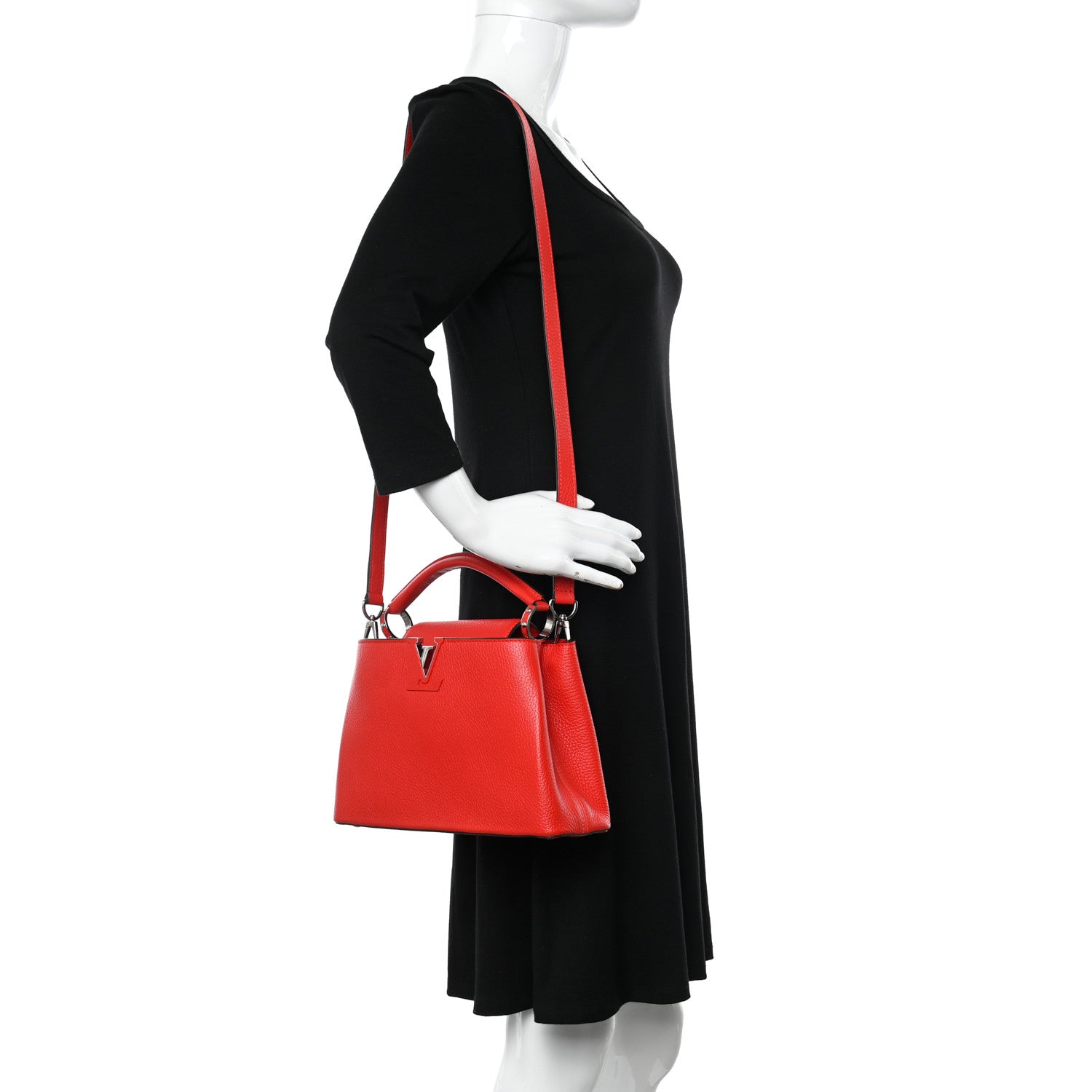 Louis Vuitton Taurillon Capucines BB Rubis 2 of 8