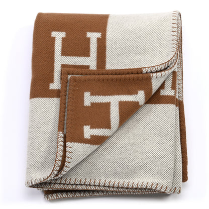 Hermes Wool Cashmere Avalon Blanket Ecru Camel 2 of 3