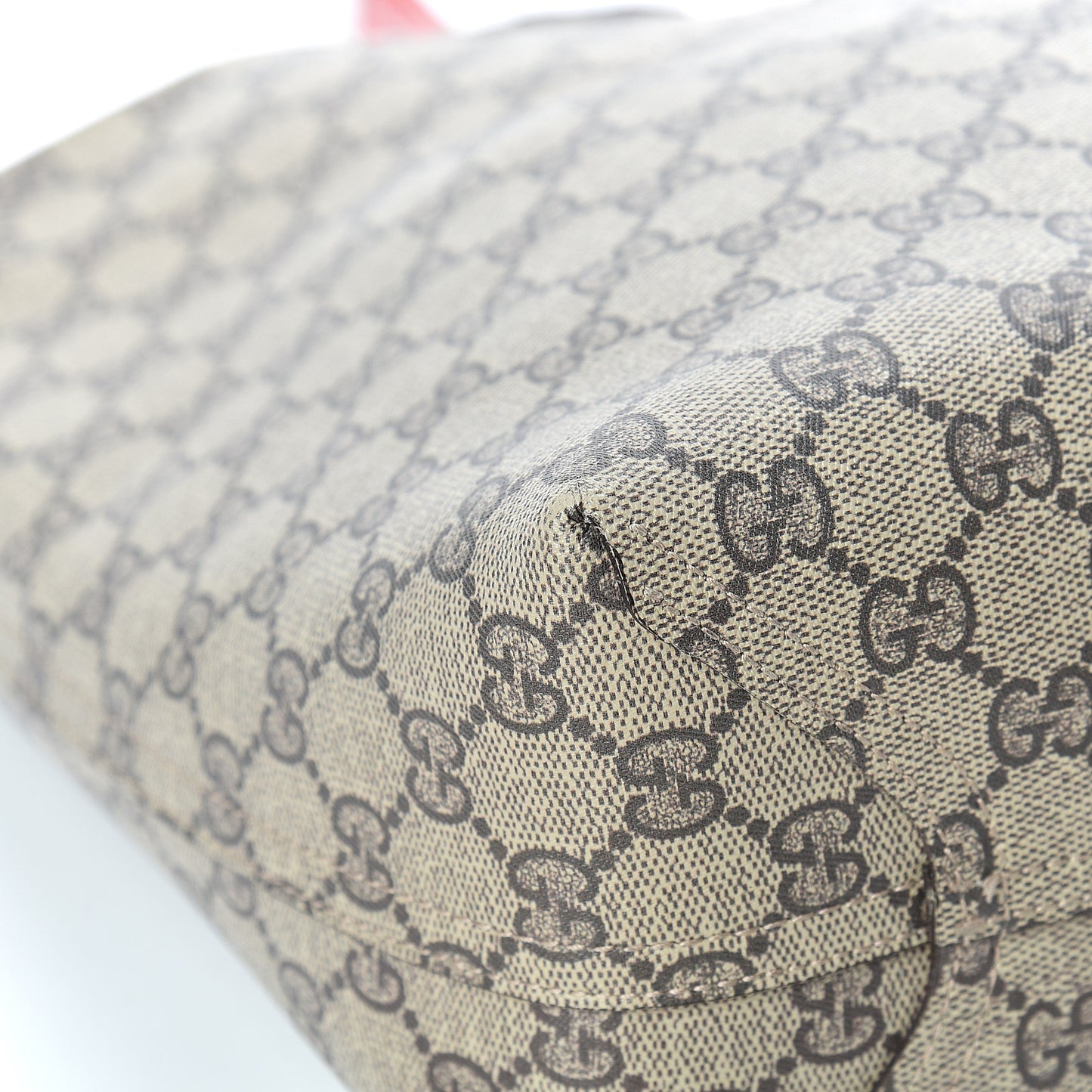 GG Supreme Monogram Medium Reversible Tote Beige Red