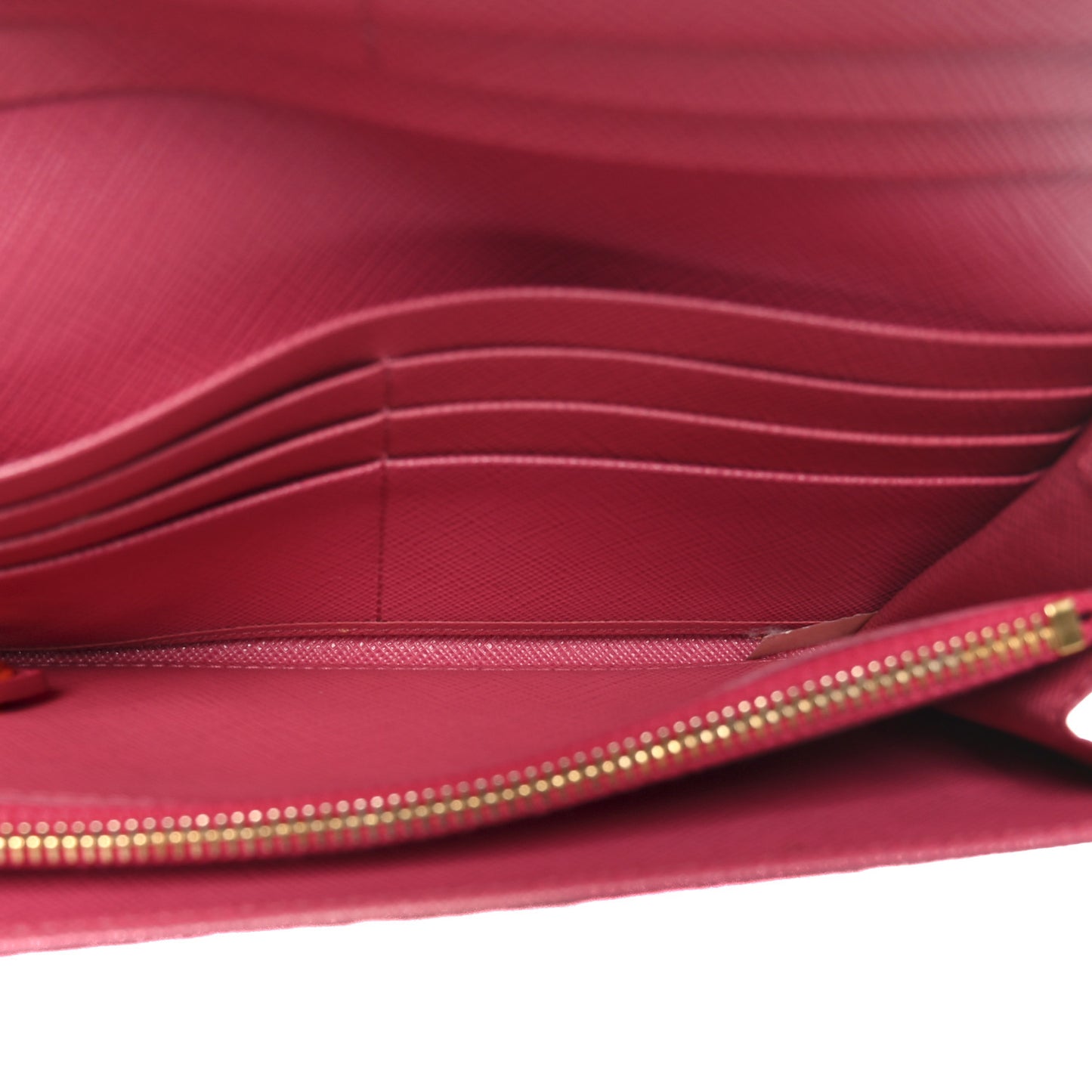 Saffiano Metal Continental Flap Wallet Fragola Talco