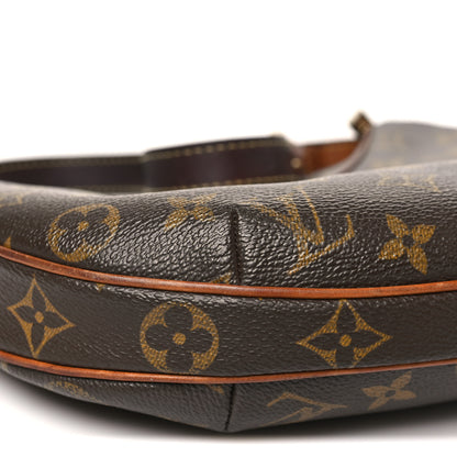 Louis Vuitton Monogram Croissant PM 8 of 12