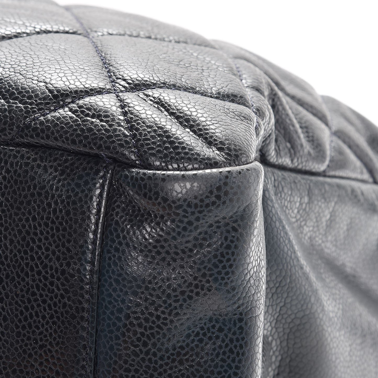 Glazed Caviar Quilted Stretch Spirit Messenger Bag Blue