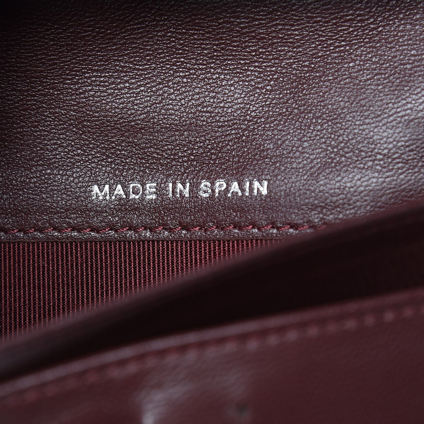 Lambskin Quilted Yen Wallet Black