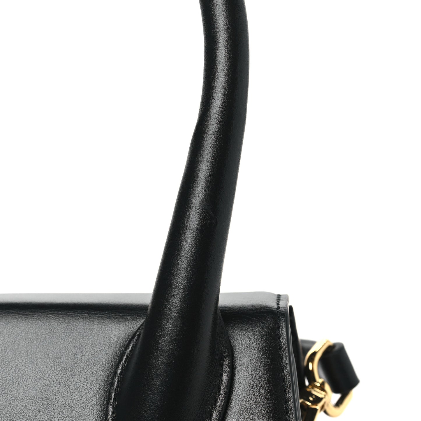 Smooth Calfskin Le Chiquito Moyen Black
