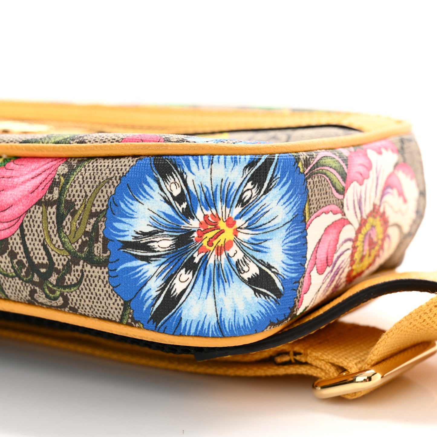 GG Supreme Monogram Flora Medium Ophidia Belt Bag Beige Multicolor Crop