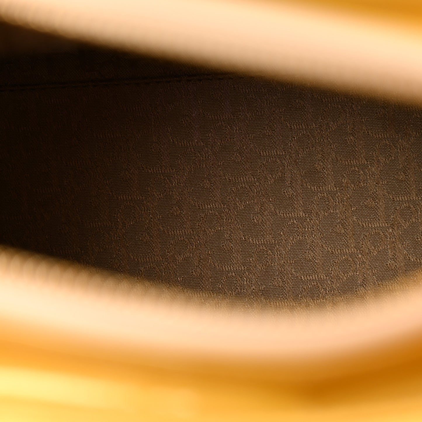 Patent Cannage Medium Lady Dior Beige