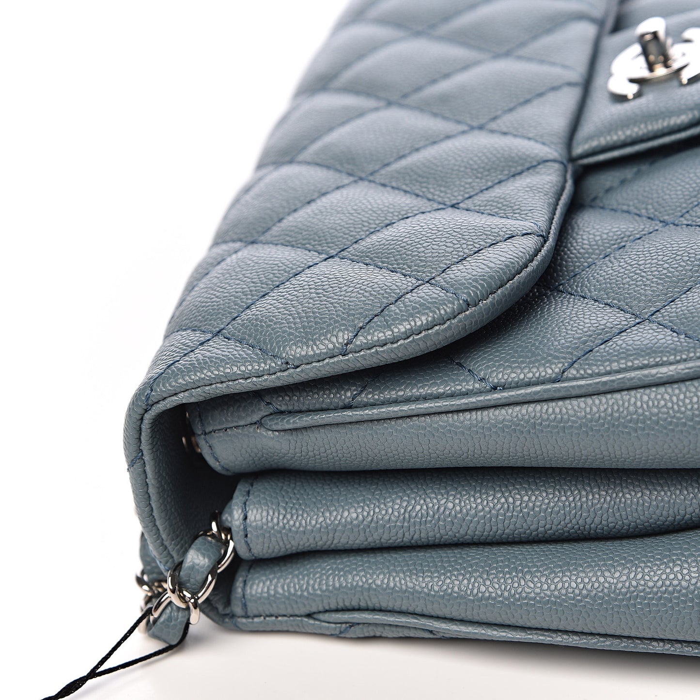 Caviar Quilted Medium Urban Companion Flap Blue