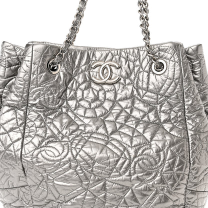 Chanel Vinyl Graphic Edge Tote Silver 8 of 11