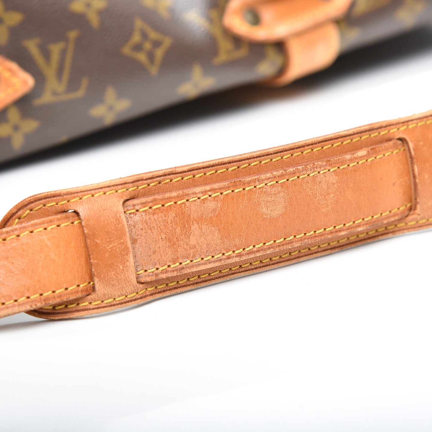 Monogram Saumur 35