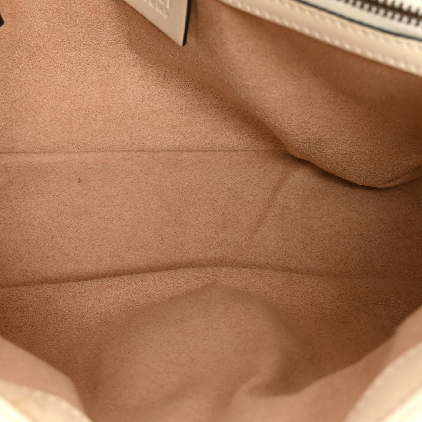 Calfskin Matelasse Small GG Marmont Shoulder Bag White