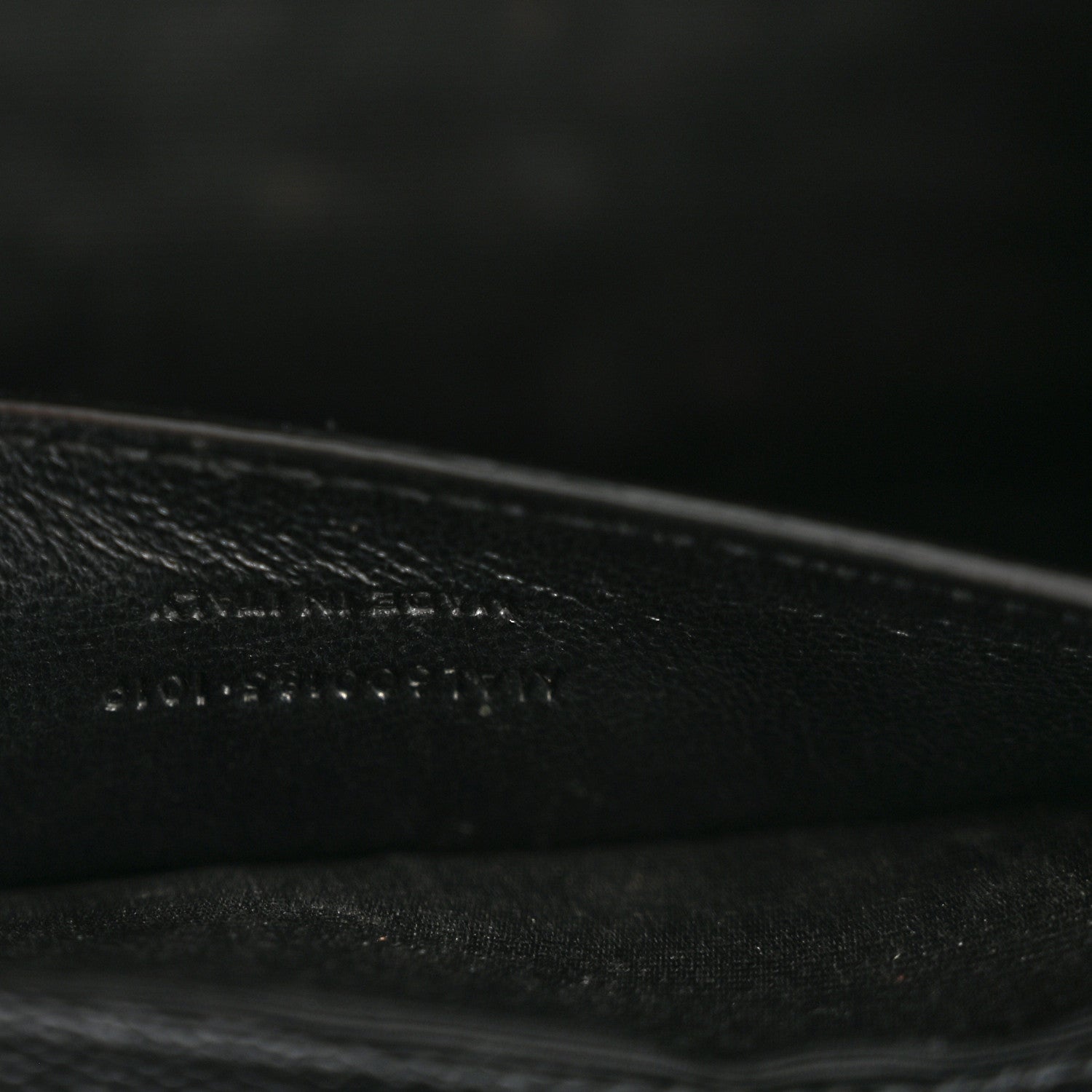 Saint Laurent Grain De Poudre Textured Mixed Matelasse Triquilt Medium Monogram Monochrome Satchel Black 7 of 13
