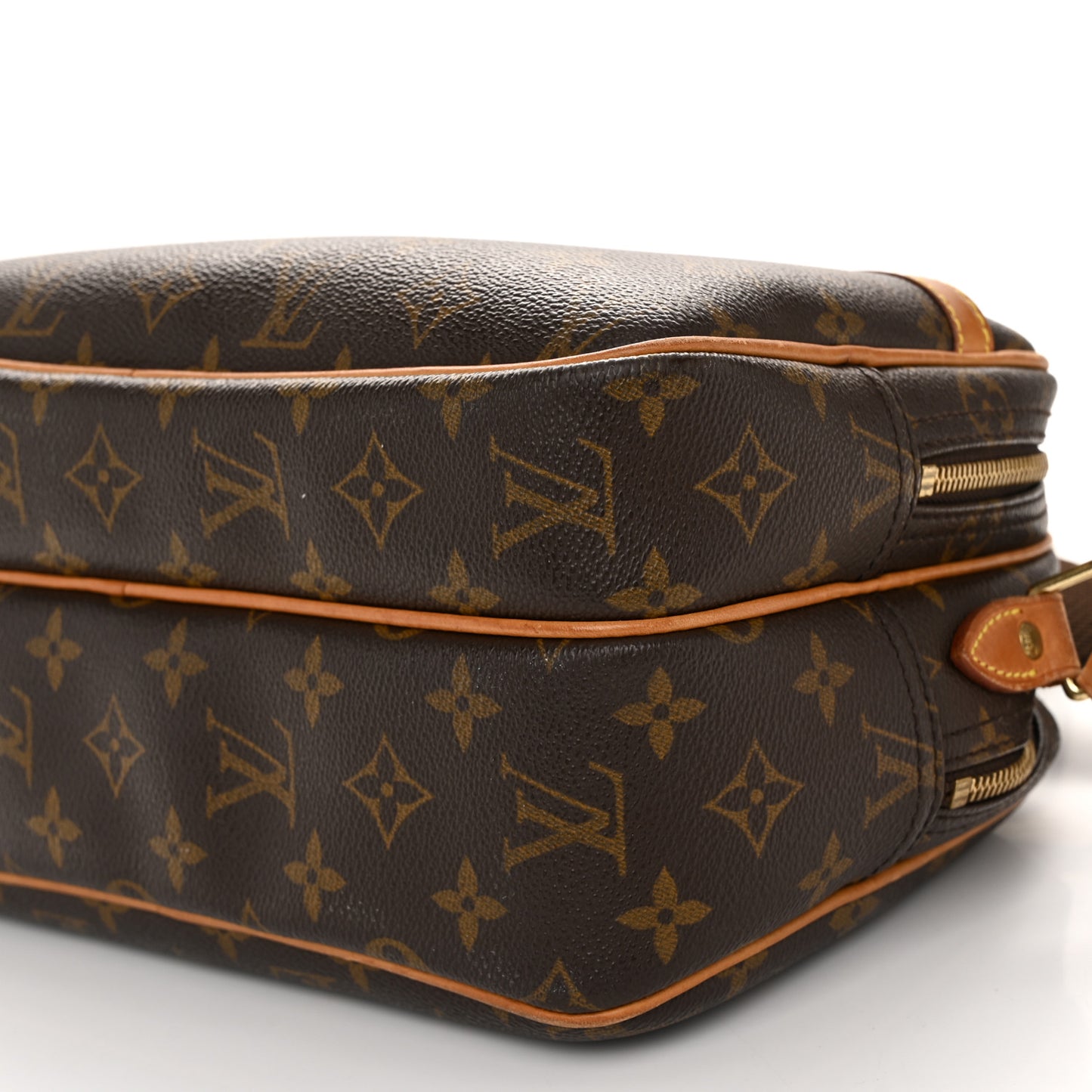 Monogram Reporter PM