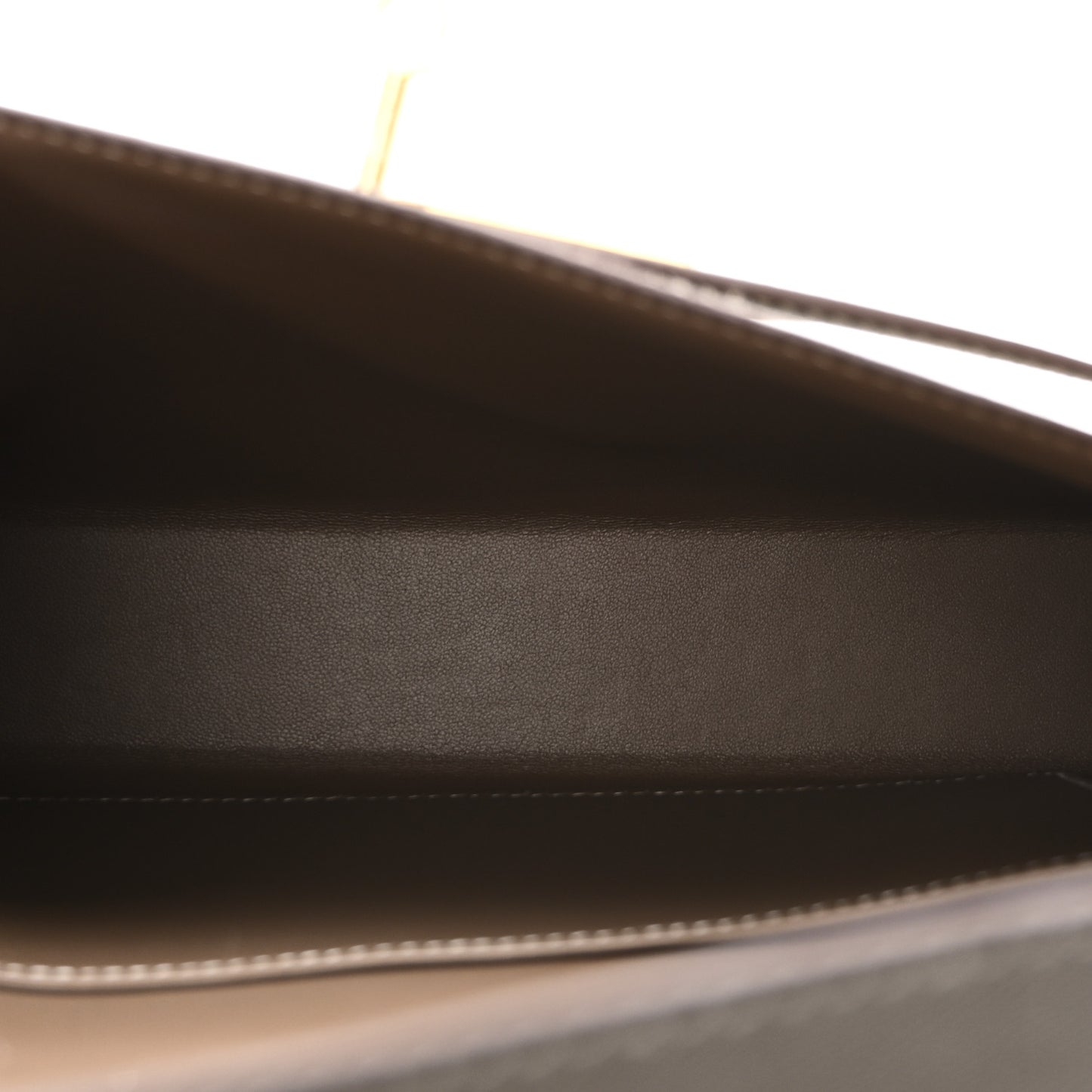 Madame Calfskin Kelly Elan Etoupe
