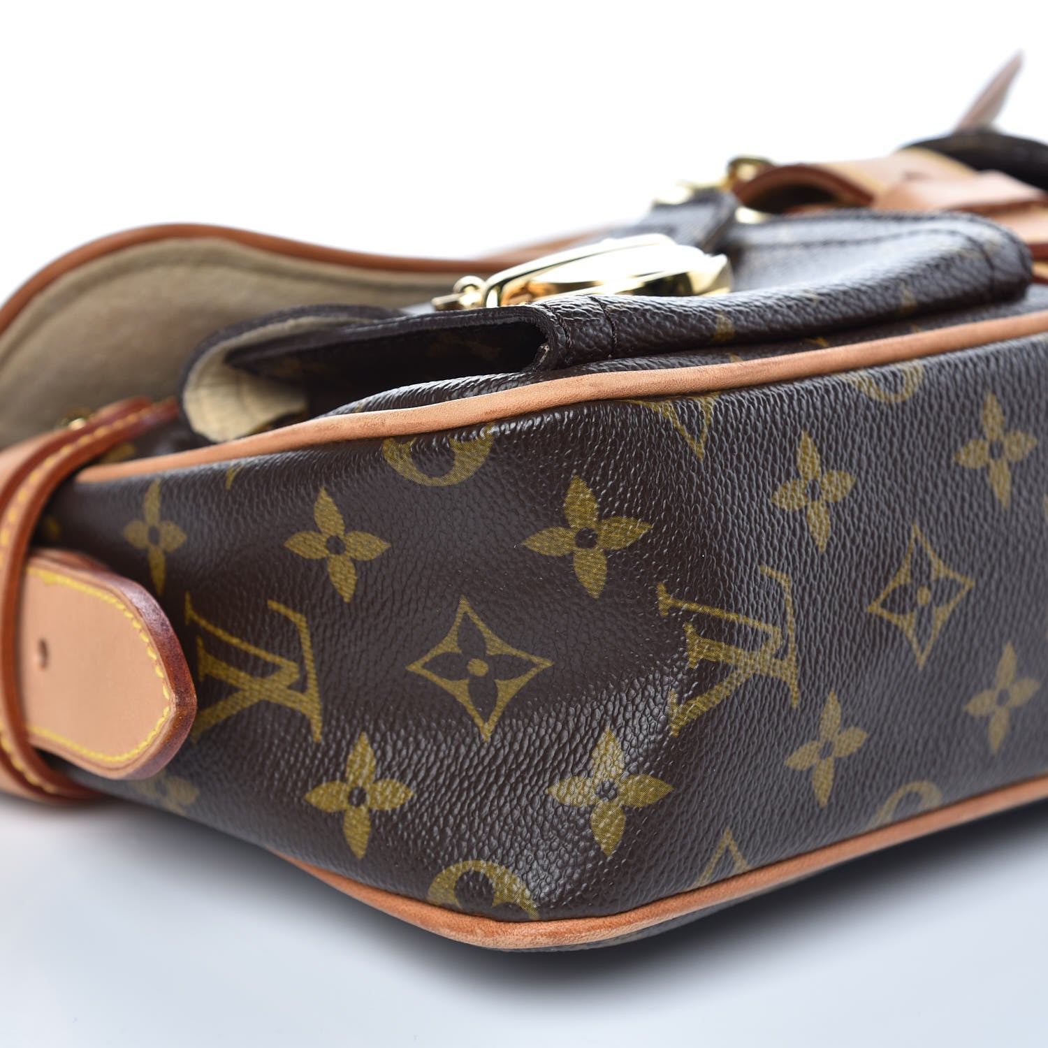 Louis Vuitton Monogram Hudson PM 8 of 15