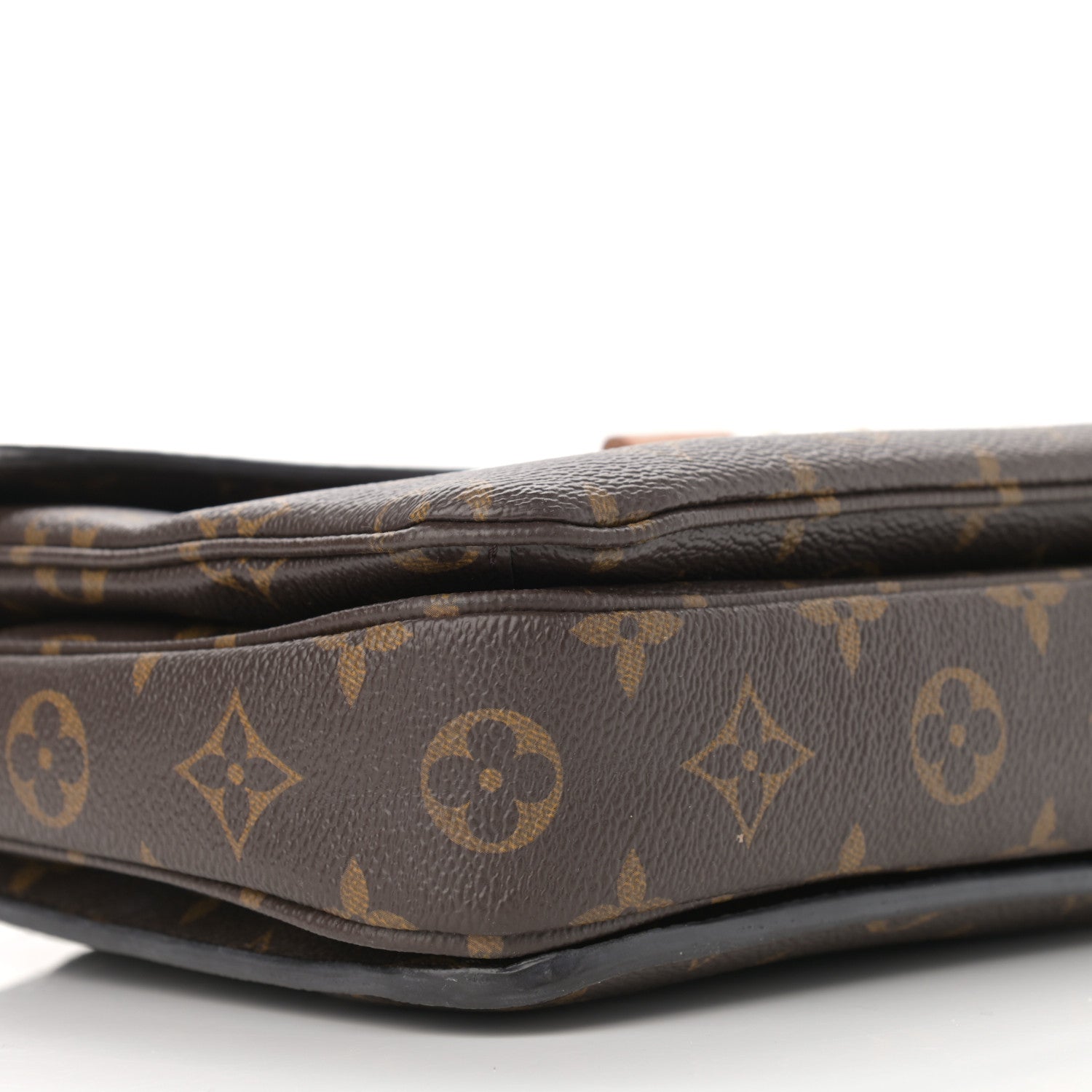 Louis Vuitton Monogram Pochette Metis 10 of 14