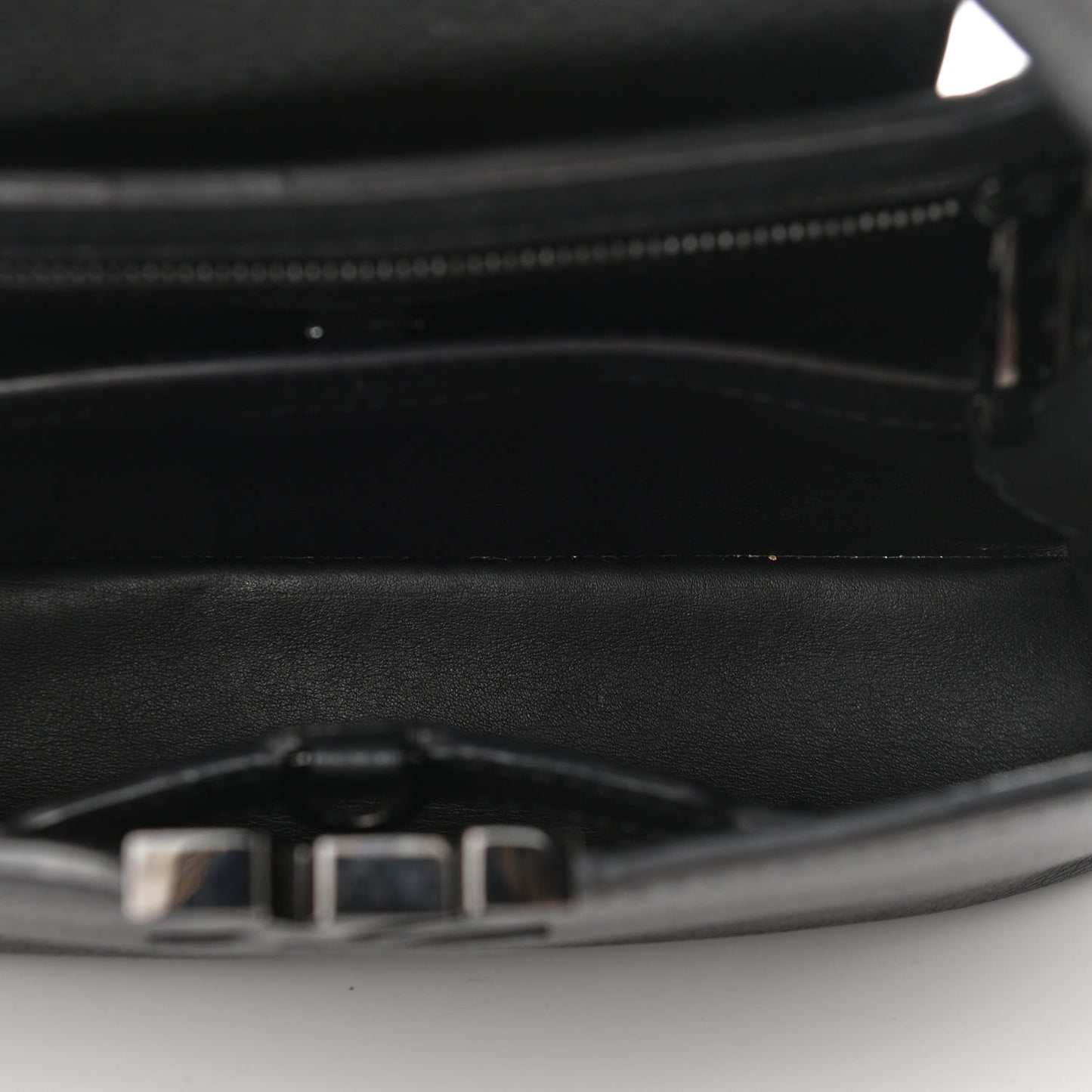 Taurillon Capucines BB Black
