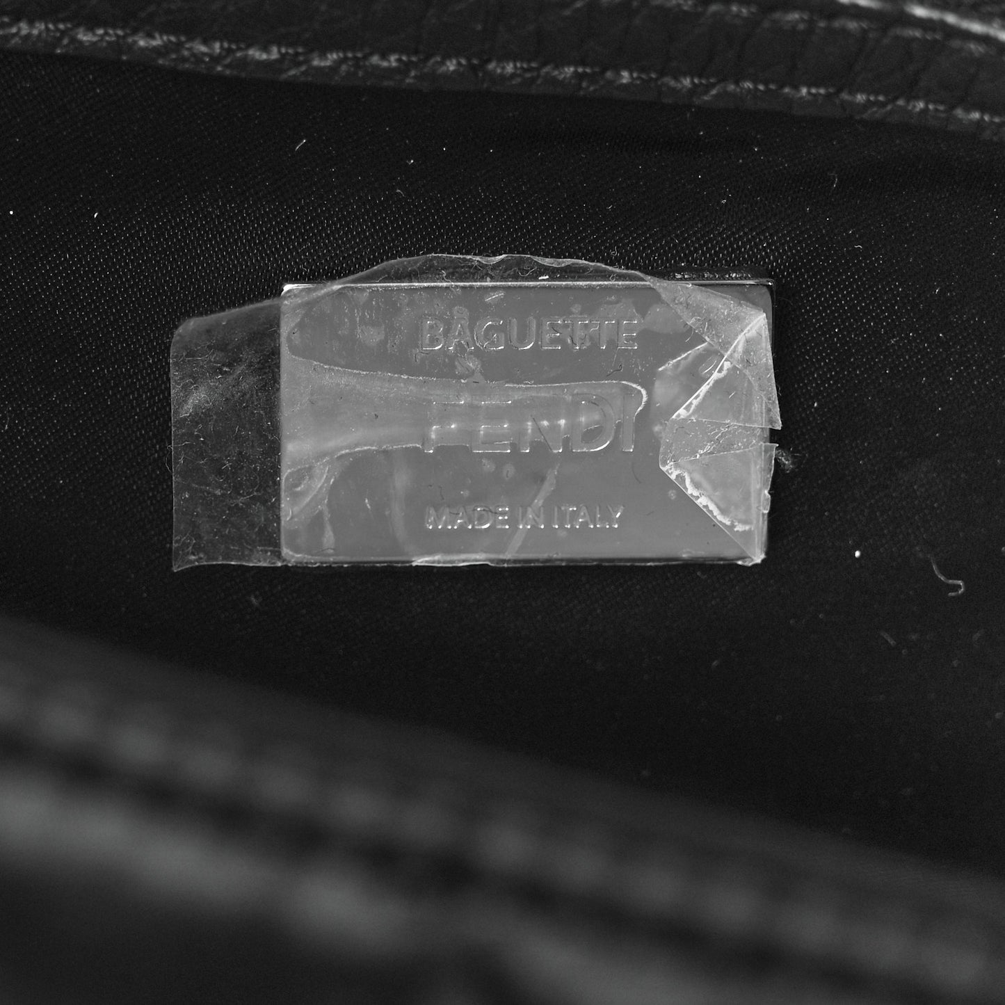 Econyl Cuoio Romano Multipocket Baguette Black