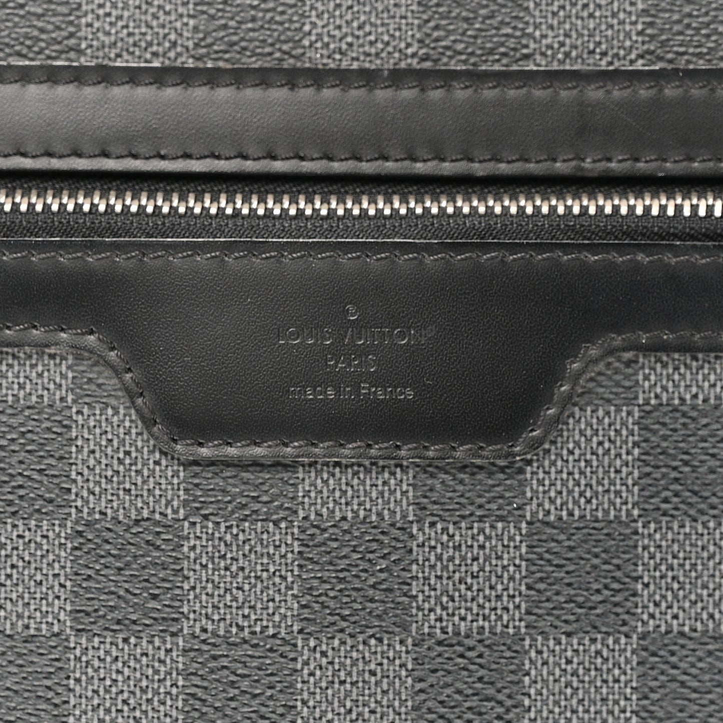 Damier Graphite Pilot Case