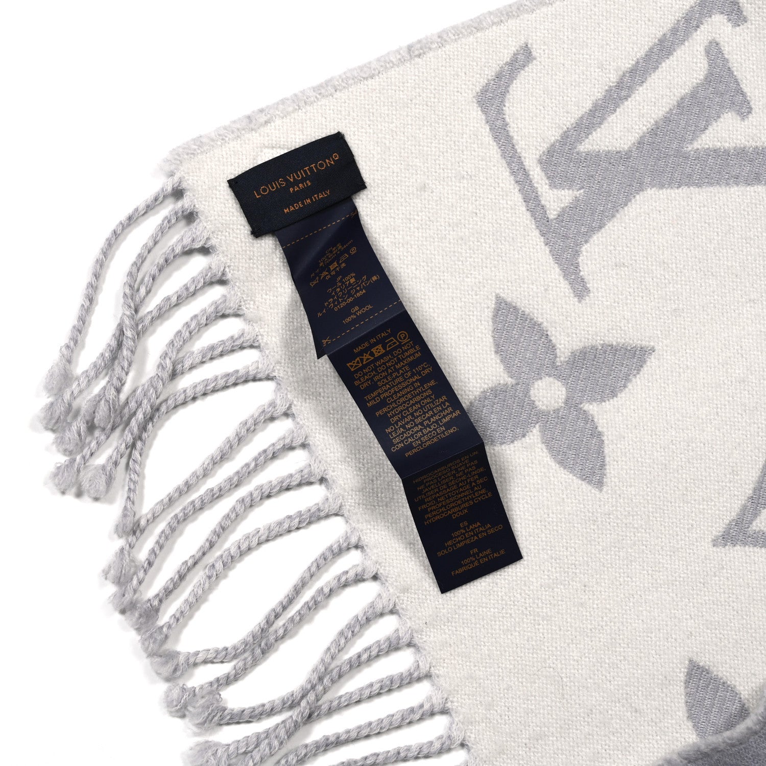 Louis Vuitton Wool Monogram LV Essential Scarf Gris Clair 3 of 3