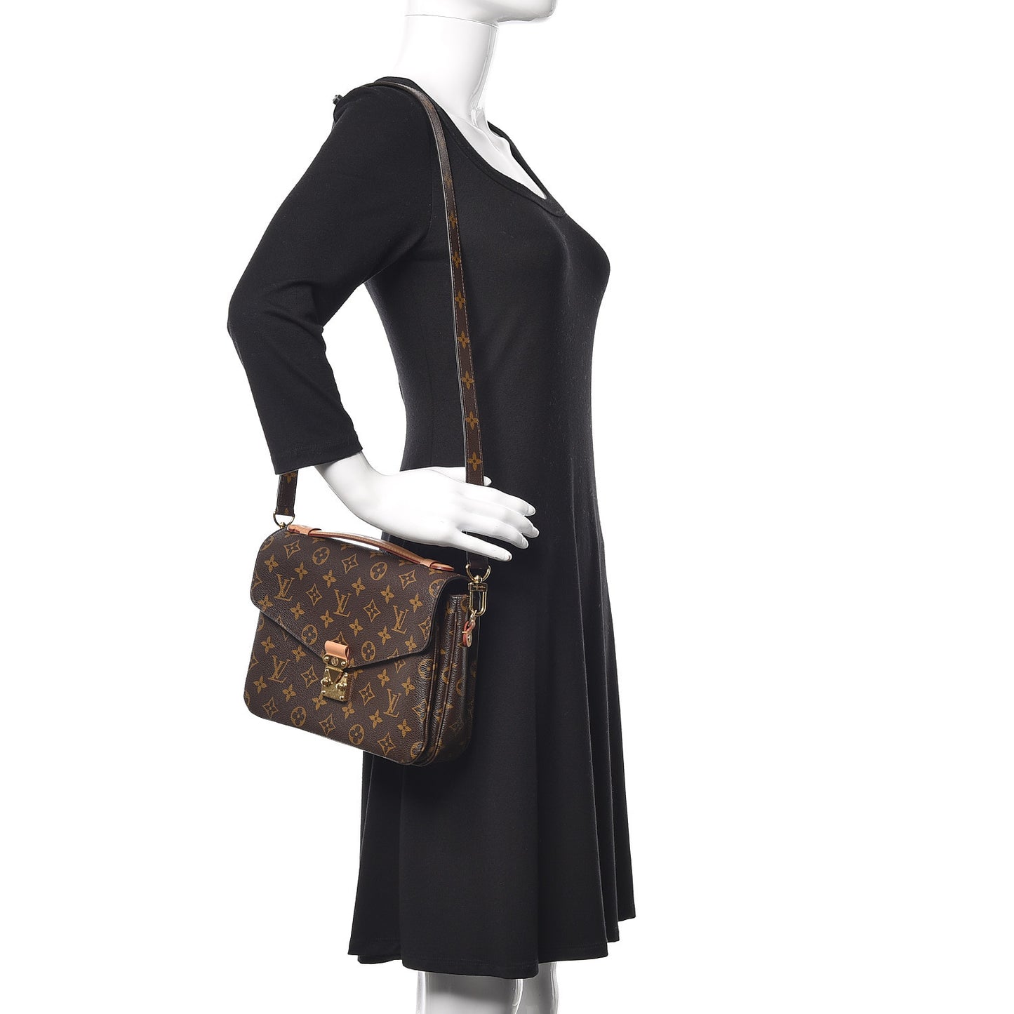 Monogram Pochette Metis