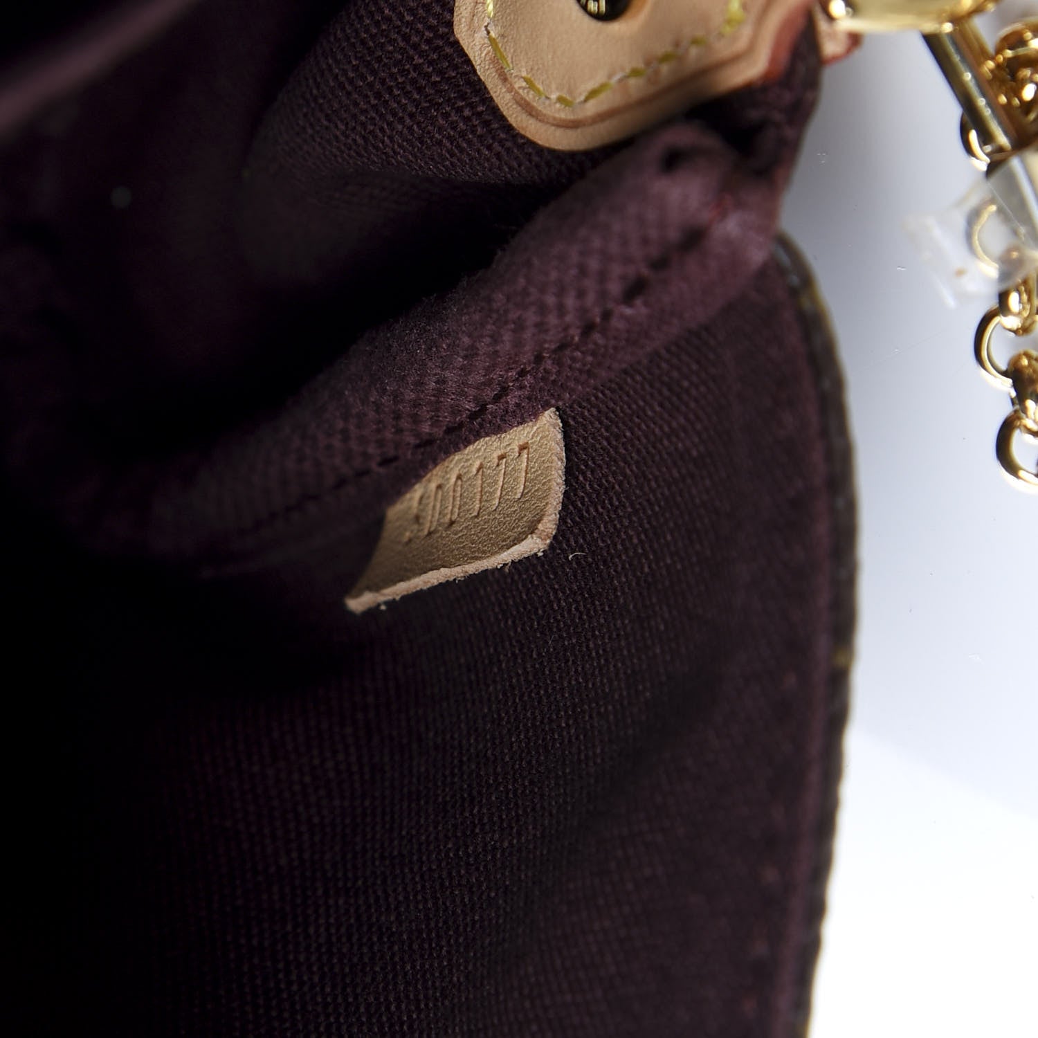 Louis Vuitton Monogram Favorite PM 7 of 13
