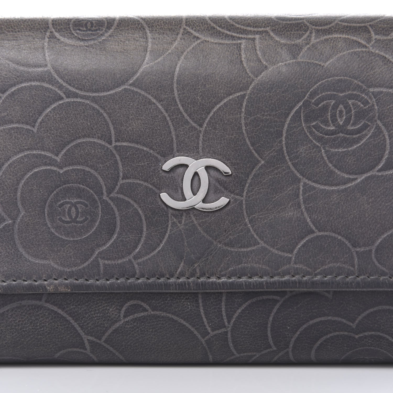 Chanel Lambskin Camellia Embossed Yen Wallet Grey 10 of 13