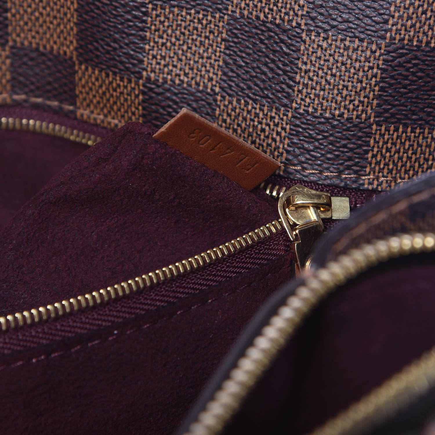 Louis Vuitton Damier Ebene Ascot 7 of 11