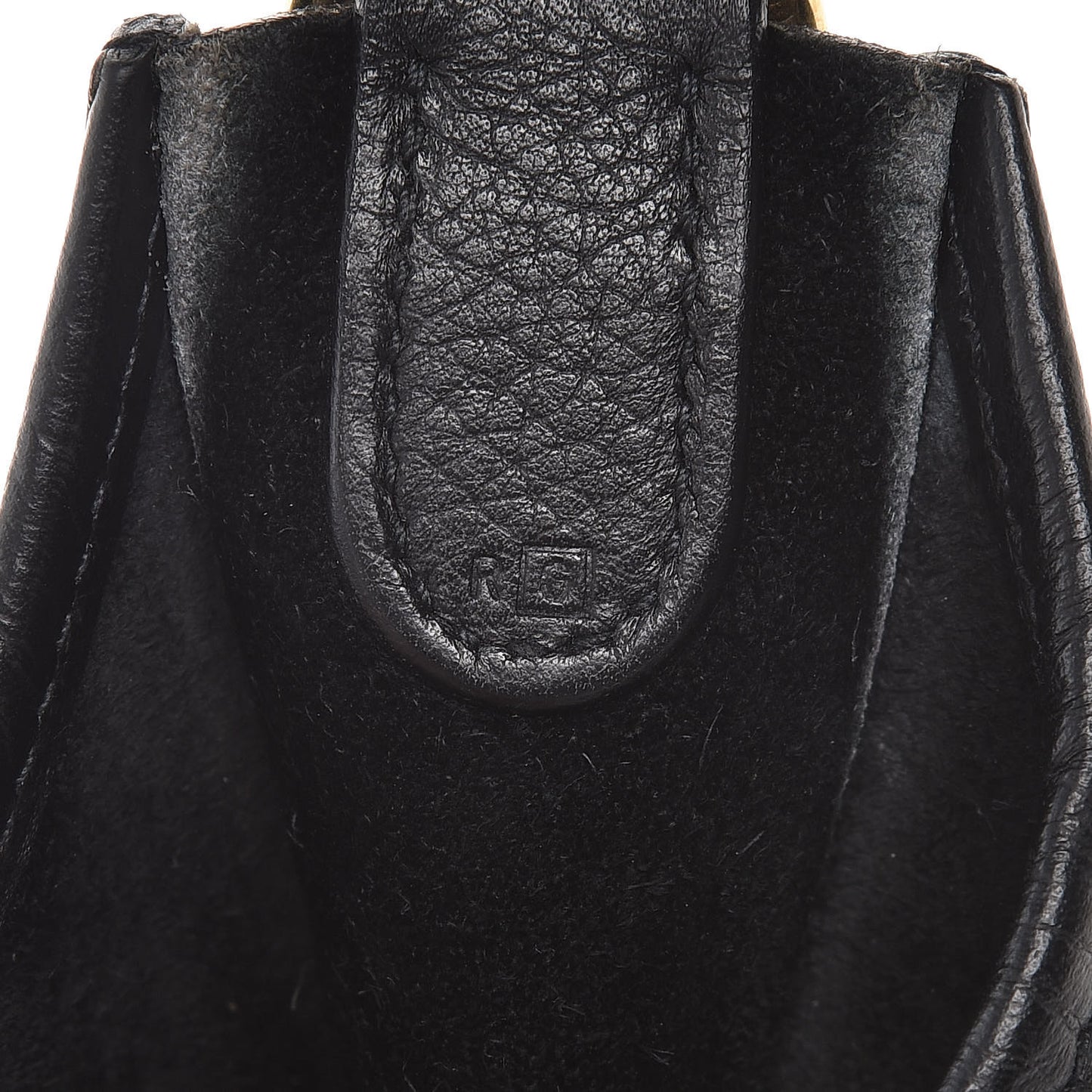 Taurillon Clemence Evelyne GM Black