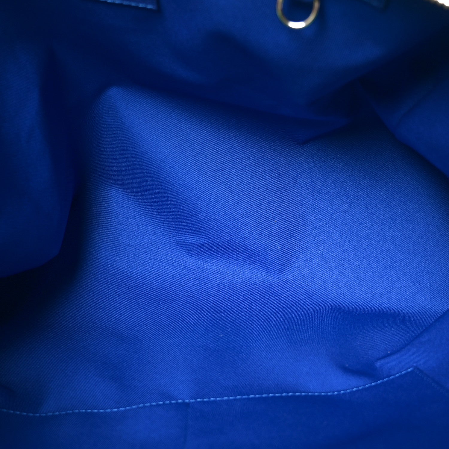 Louis Vuitton Taurillon Illusion Keepall Tote Bleu Vert 5 of 9
