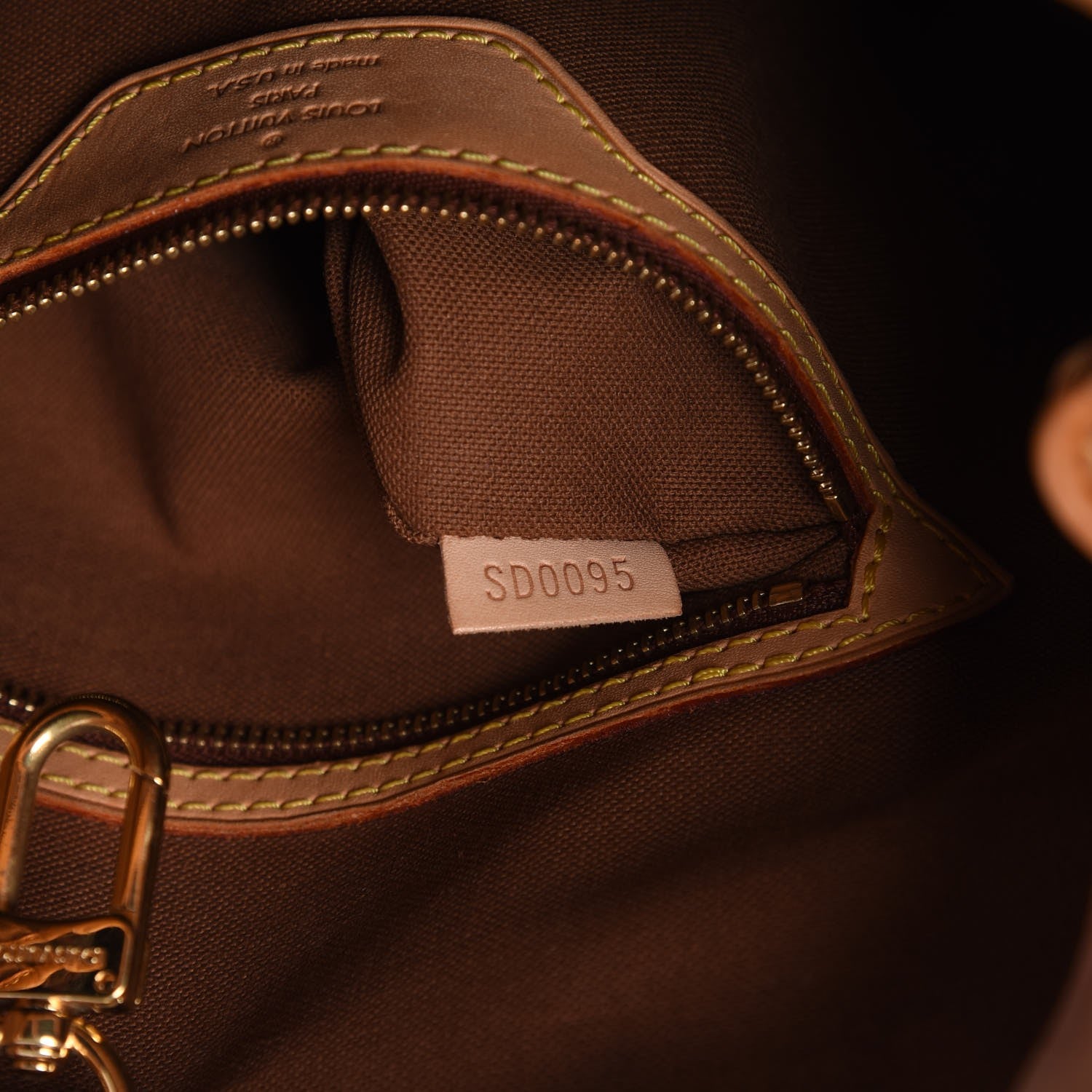 Louis Vuitton Monogram Batignolles Vertical 7 of 7