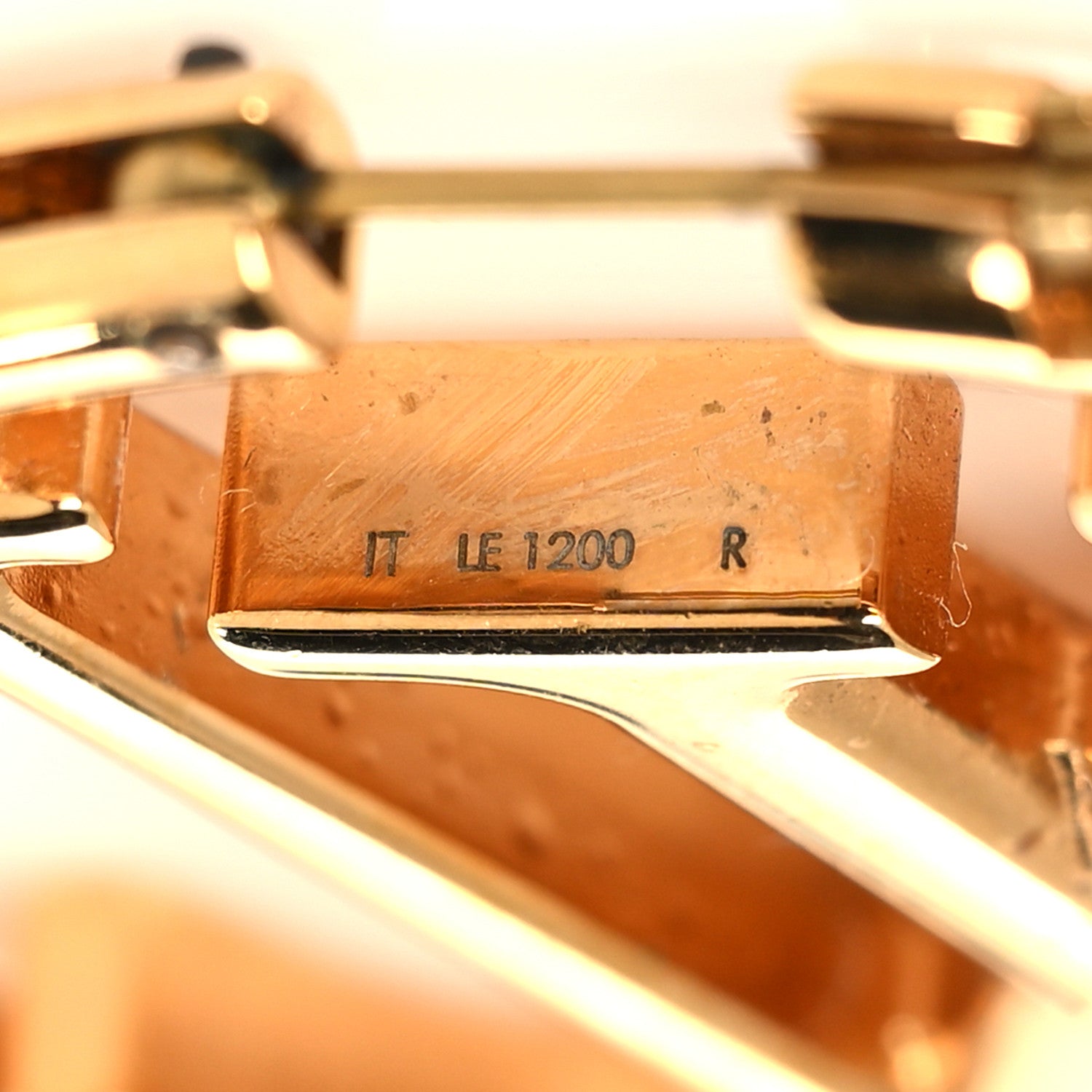 Louis Vuitton Metal Louise Hoop Earrings Gold 4 of 4